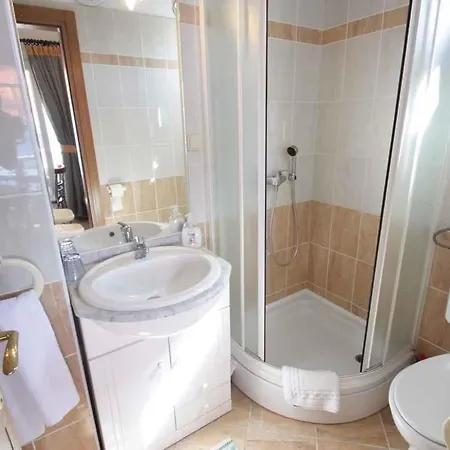 One-bedroom Crikvenica 50 Apartment *