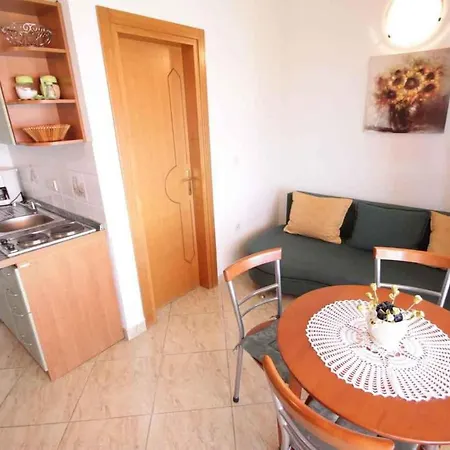 One-bedroom 50 Apartament Crikvenica